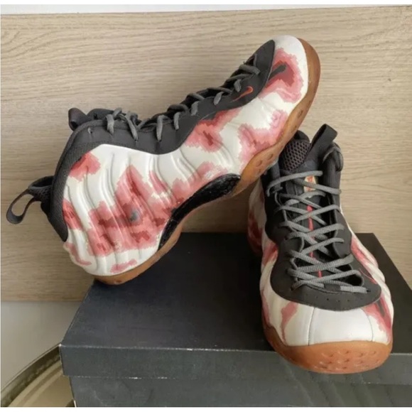 atomic red foamposites